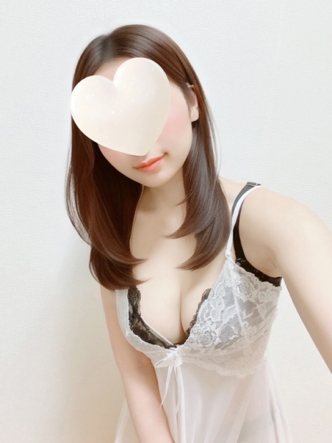 葵りりあ